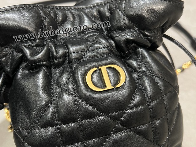 Dior专柜新款迪奥顶级原单黑色30Montaigne迷你抽绳水桶包 djfk1174